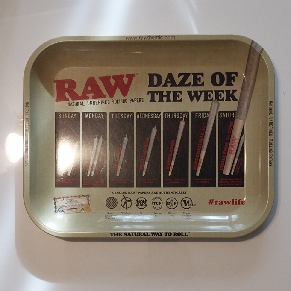 RAW 'Daze of the Week' Rolling Tray in Beige/Gold